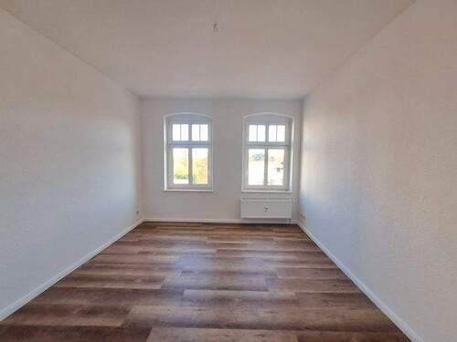 Zimmer 1 - 2 Zimmer Etagenwohnung zur Miete in Brandenburg an der Havel