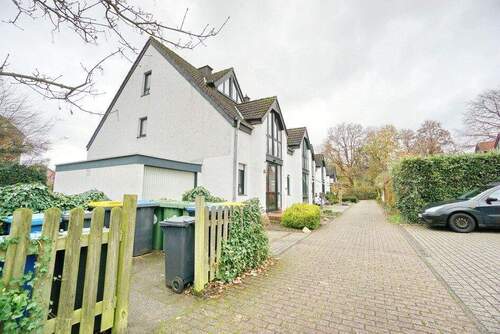 Geldern: REH in ruhiger, zentraler Lage - Geldern: Reiheneckhaus im reinen Wohngebiet in zentraler Lage