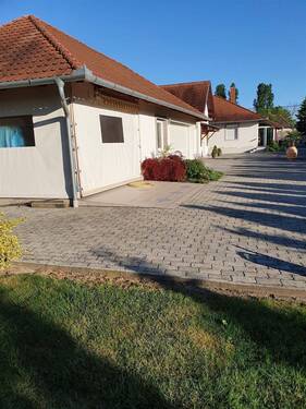 5822d5e1-f832-4039-977e-c258265e24e3 - 