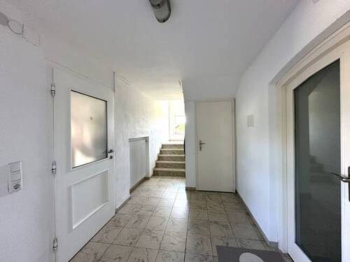 ...Treppenaufgang - Mehrfamilienhaus, Wohnhaus mit 330,00 m² in Uffing zum Kaufen