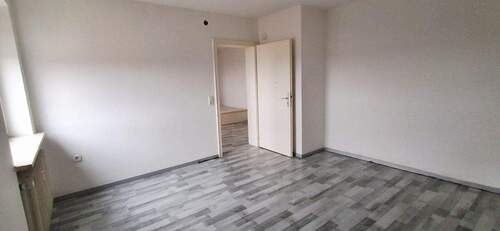 Schlafzimmer - 2 Zimmer Etagenwohnung in Schwandorf