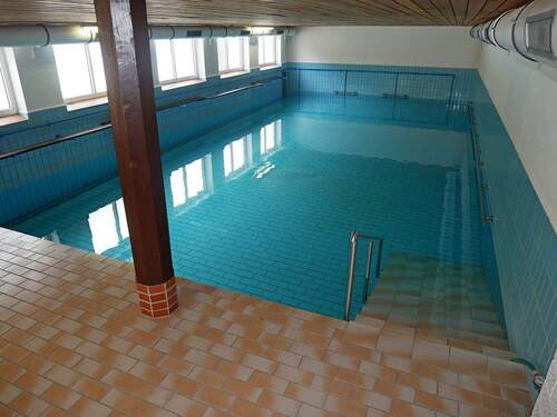 Schwimmbad - 