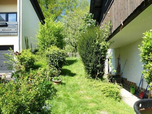 Außenzugang zum Garten - 