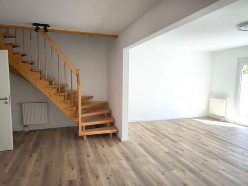 Wohnzimmer EG - Reihenmittelhaus mit 160,00 m² in Grünheide (Mark) zur Miete
