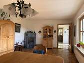 Esszimmer mit Ofen - 