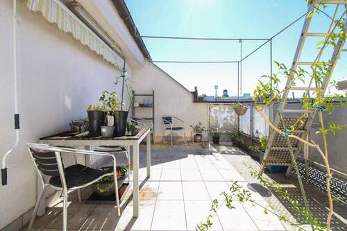 Dachterrasse - Seltene Gelegenheit: 3-Zimmer-Wohnung mit Dachterrasse, Liftzugang & Panoramablick