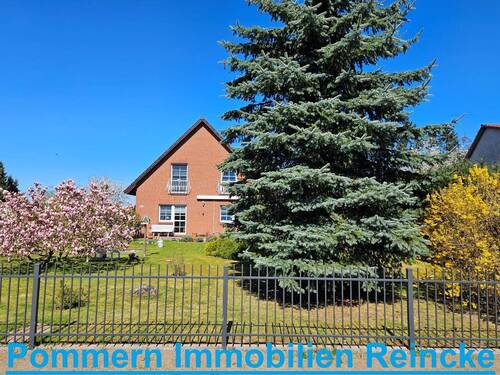 Haus und Garten.jpg - 5 Zimmer Einfamilienhaus zum Kaufen in Butzow