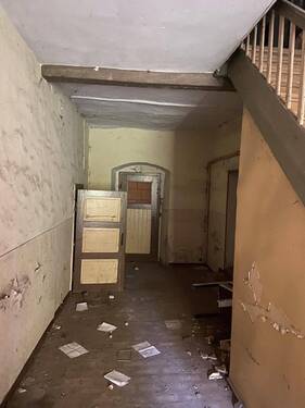 f839df04-8d64-4a11-b759-d10f1fc54744 - 