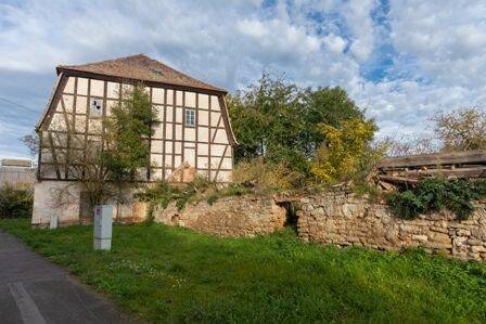 0N5A4490-klein - 2 Zimmer Mehrfamilienhaus, Wohnhaus in Kaiserpfalz