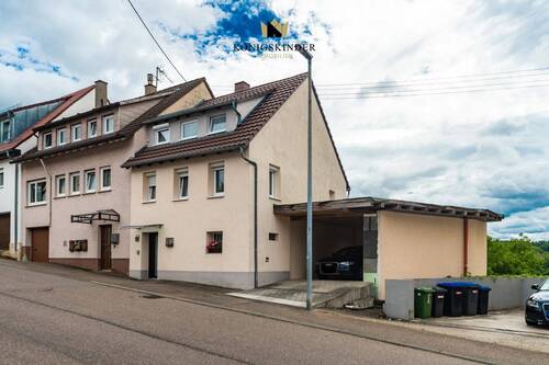 Außenansicht - Einfamilienhaus mit Potential: 6 Zimmer, großes Grundstück, schöner Garten. Ihr neues Zuhause?