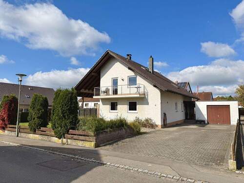 Außenansicht - 6 Zimmer Einfamilienhaus zum Kaufen in Pfaffenhofen an der Roth