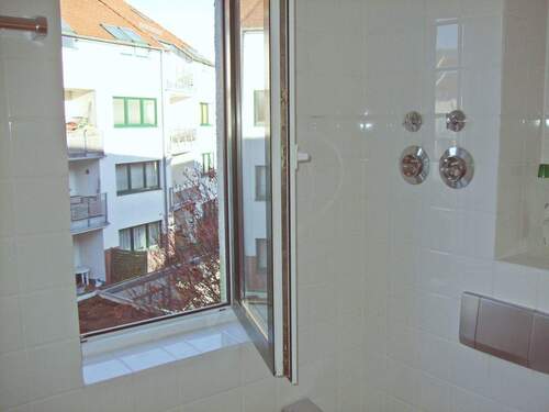 Bad mit Fenster - 