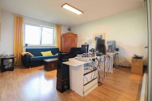 UG Wohnzimmer 1 - 1 Zimmer Mehrfamilienhaus, Wohnhaus zum Kaufen in Stuttgart
