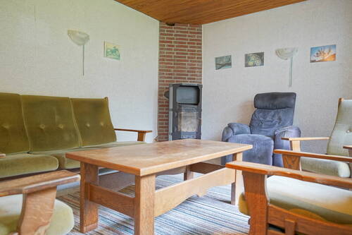Wohnzimmer - 6 Zimmer Mehrfamilienhaus, Wohnhaus zum Kaufen in Wurster Nordseeküste