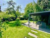 Vorderer Gartenteil mit Pavillon - 