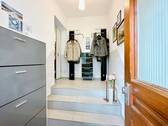 Eingangsbereich - 7 Zimmer Einfamilienhaus zum Kaufen in Bielefeld / Stieghorst