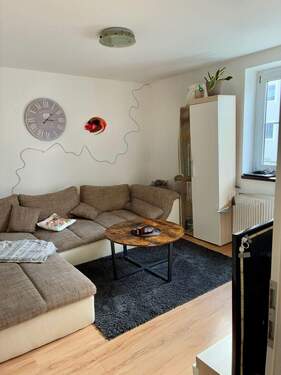 Wohnzimmer - Etagenwohnung mit 58,00 m² in Landshut zur Miete