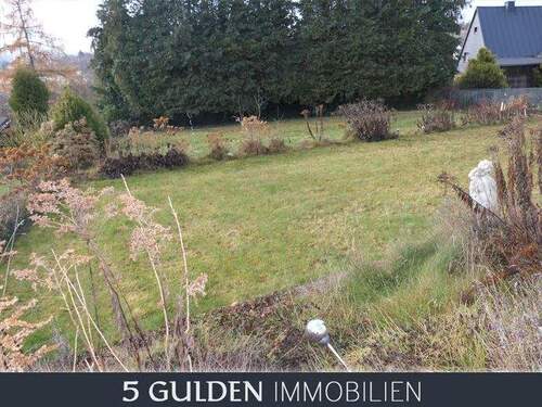 Garten-2.jpg - Mehrfamilienhaus, Wohnhaus mit 140,00 m&sup2; in Naila zum Kaufen