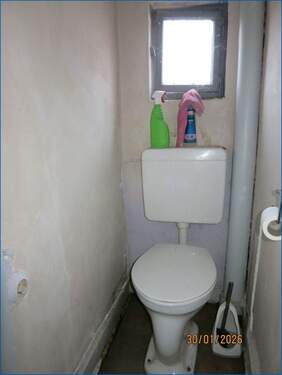 Toilette (1/2 Treppe) - 