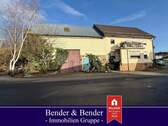 www.bender-immobilien.de - Bauernhaus als Hofstätte mit Nebengebäuden und ca. 30.000 m² Weideland in unmittelbarer Nähe zum Objekt!
