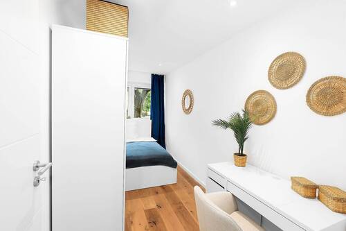 Zimmer 1 (2).jpg - Ab sofort***MOOSACH*** saniertes WG-Zimmer ab sofort zu vermieten!