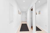 Flur.jpg - andere Wohnungstypen in München