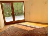 Kleines Wohnzimmer neben Wohnbereich.jpeg - 