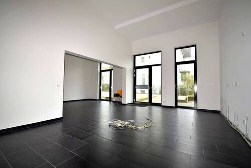 Loftstyle - Loftartiges Gewerbefläche für Cafe, Büro oder Praxis zu vermieten