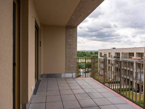 Loggia - ++ 3-Raumwohnung mit Elbblick + Loggia + separate Küche ++