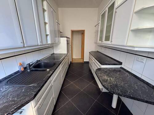 Küche (2) - Etagenwohnung mit 61,00 m² in Rostock zum Kaufen