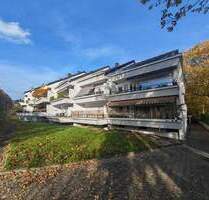 Großzügige 3 Zimmerwohnung mit Garage und 2 Balkone! - Rösrath / Forsbach