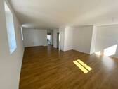 Bilder - H7-OG - (3) - Top 2 ZKB-Wohnung im 1.OG mit Balkon, PKW-Stellplatz in Losheim am Seee zu vermieten!