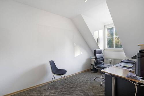 Arbeitszimmer - 