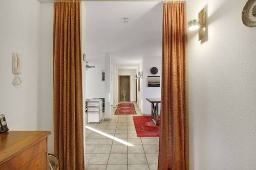 Eingangsbereich - 4 Zimmer Etagenwohnung zum Kaufen in Kandern / Egerten