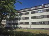 Straßenansicht - Moderne 3-Raumwohnung im gehobenen Neubau-Standard
