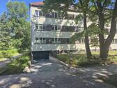 Straßenansicht Tiefgarage - 3 Zimmer Etagenwohnung in Berlin