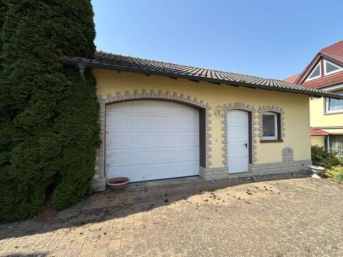 Garage - 