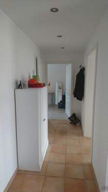 Flur - Etagenwohnung mit 86,00 m² in Mühltal zur Miete