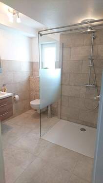 Bad bodentiefe Dusche - 