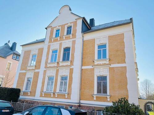 Hausansicht - Helle Altbauwohnung in ruhiger Wohnlage