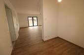 Eingangsbereich - Etagenwohnung mit 101,30 m&sup2; in Spalt zur Miete