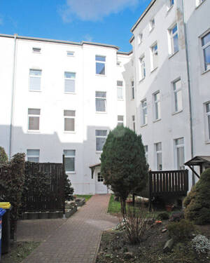 2 - Mehrfamilienhaus, Wohnhaus in Magdeburg