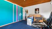 1. OG Schlafzimmer 2 - 
