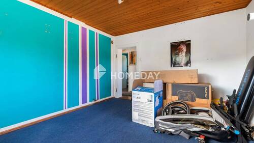 1. OG Schlafzimmer 2 - 