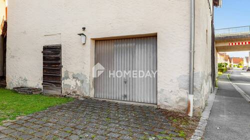 Garage - Doppelhaushälfte mit 100,00 m² in Viereth-Trunstadt zum Kaufen