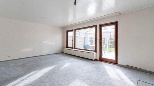 Wohnzimmer - Reihenmittelhaus mit 111,30 m² in Bremen zum Kaufen