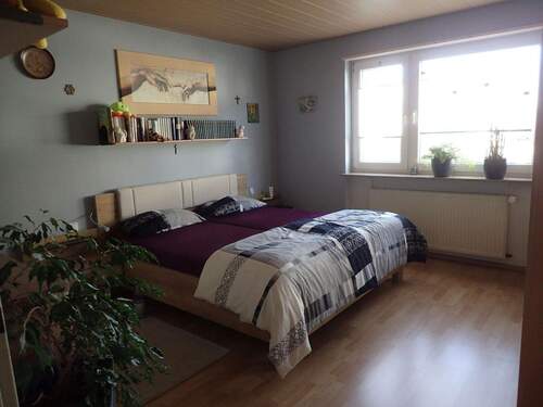 Schlafzimmer EG - 