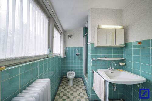 Badezimmer Dachgeschoss - 