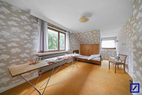 Zimmer 1 Dachgeschoss - 