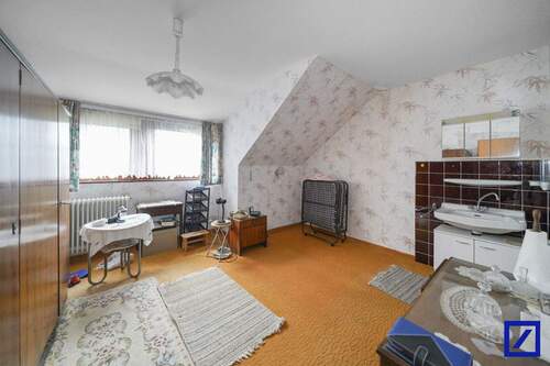 Zimmer 2 Dachgeschoss - 